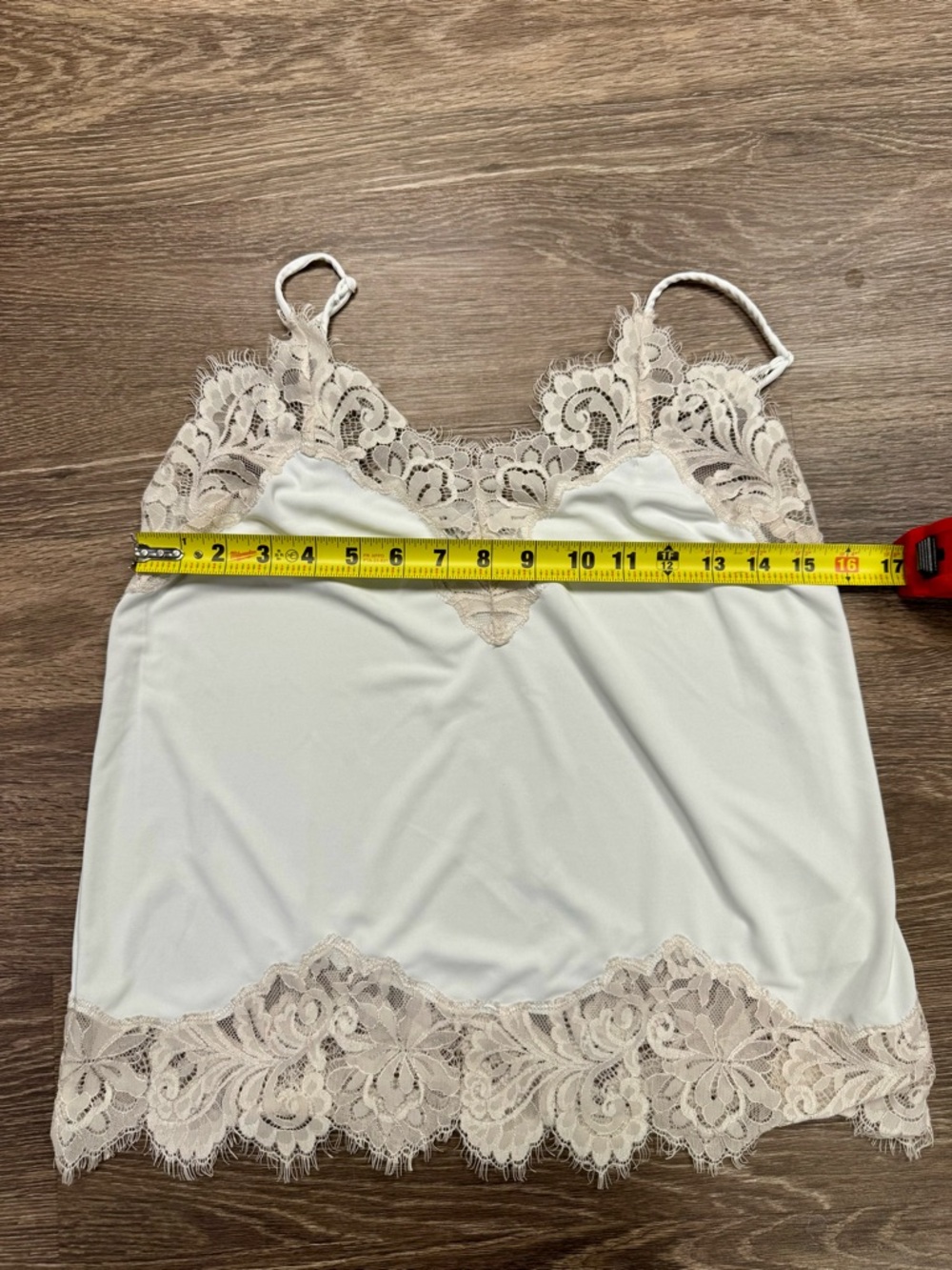 Express Ivory Lace Trim Camisole Tank Top Small Satin Stretch Feminine - Picture 5 of 6